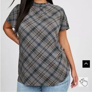 Rayon slub mock neck flutter top new with tags
